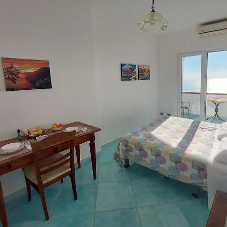 Casola Oda ve Kahvaltı